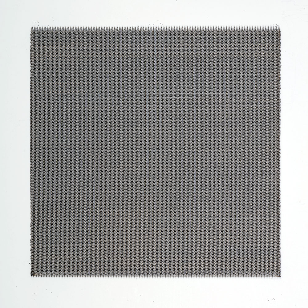 Compound balanced weave mesh sheet.